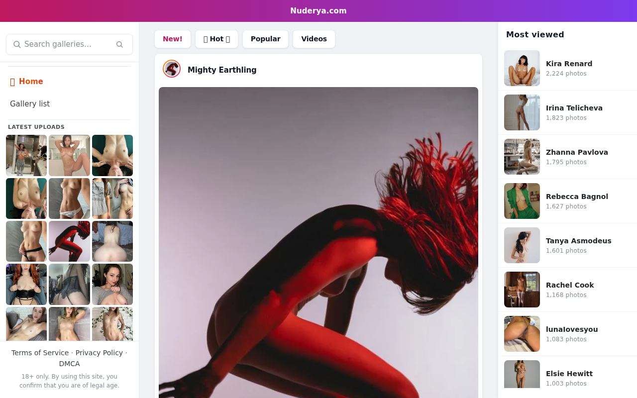 Screenshot of nuderya.com